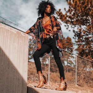 Freebird by Steven Detroit Distressed Handcrafted Leather Ankle Booties. Size 9